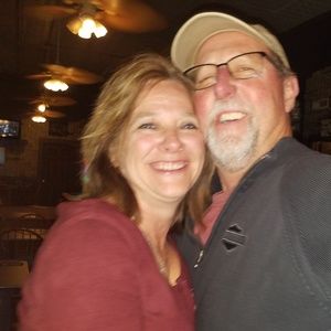 Meet your Posher, Lari